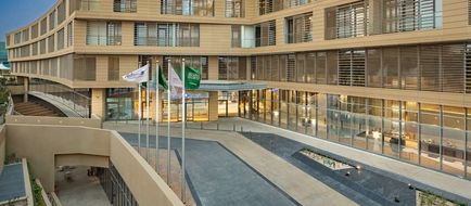 Radisson Blu Hotel & Resid Diplomatic Qt Exterior