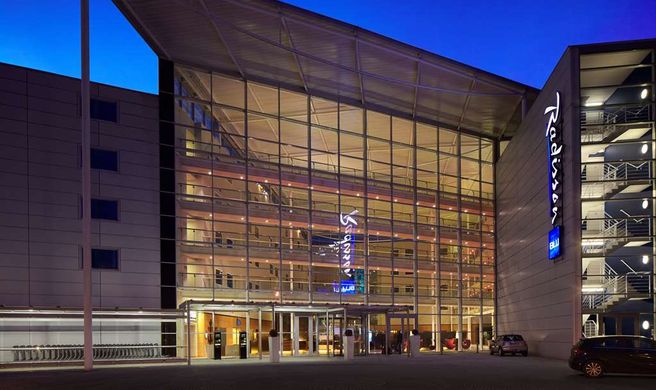 Radisson Blu London Stansted Airport Exterior