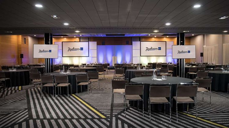 Radisson Blu London Stansted Airport Meeting