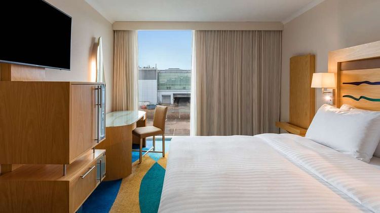 Radisson Blu London Stansted Airport Room