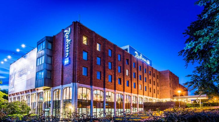 Radisson Blu Arlandia Hotel Stockholm Exterior