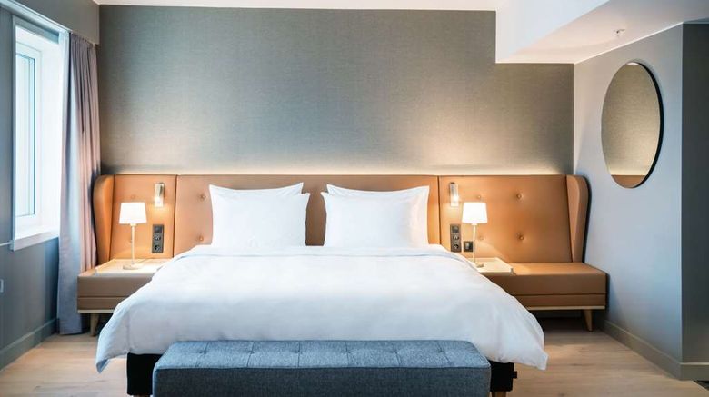 <b>Radisson Blu Atlantic Hotel Stavanger Suite</b>. Images powered by <a href="https://iceportal.shijigroup.com/" title="IcePortal" target="_blank">IcePortal</a>.