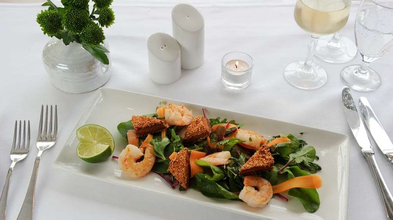<b>Radisson Blu Hotel & Spa,  Sligo Restaurant</b>. Images powered by <a href="https://iceportal.shijigroup.com/" title="IcePortal" target="_blank">IcePortal</a>.