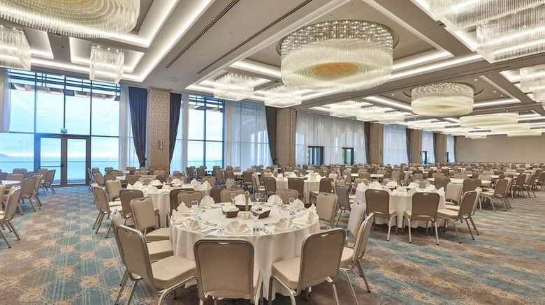 <b>Radisson Blu Hotel, Trabzon Ballroom</b>. Images powered by <a href="https://iceportal.shijigroup.com/" title="IcePortal" target="_blank">IcePortal</a>.