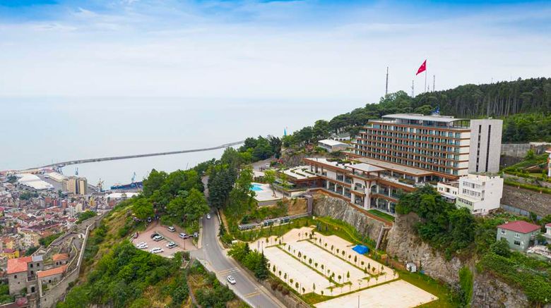 <b>Radisson Blu Hotel, Trabzon Exterior</b>. Images powered by <a href="https://iceportal.shijigroup.com/" title="IcePortal" target="_blank">IcePortal</a>.