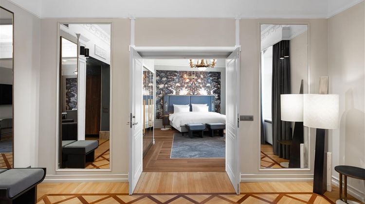 Radisson Collection Astorija Hotel Suite