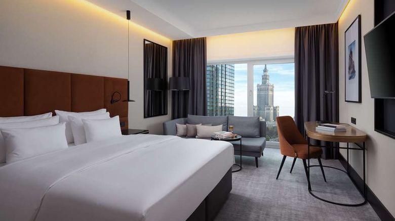 <b>Radisson Collection Hotel Warsaw Room</b>. Images powered by <a href="https://iceportal.shijigroup.com/" title="IcePortal" target="_blank">IcePortal</a>.