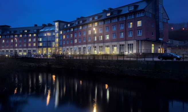 Radisson Blu Hotel Durham Exterior