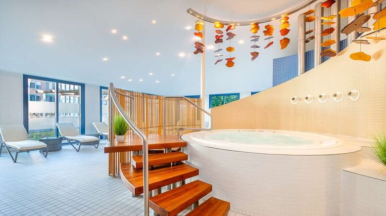<b>Radisson Hotel Furst Leopold Dessau Spa</b>. Images powered by <a href="https://iceportal.shijigroup.com/" title="IcePortal" target="_blank">IcePortal</a>.