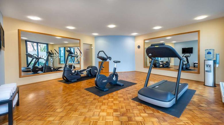 <b>Radisson Hotel Furst Leopold Dessau Health</b>. Images powered by <a href="https://iceportal.shijigroup.com/" title="IcePortal" target="_blank">IcePortal</a>.