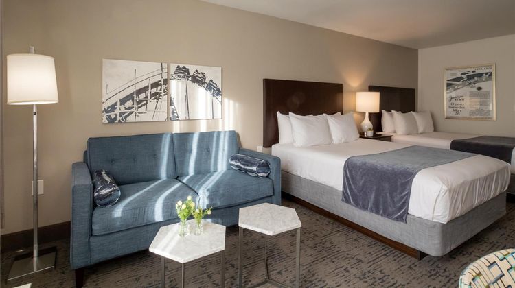 Oxford Suites Portland - Jantzen Beach Suite