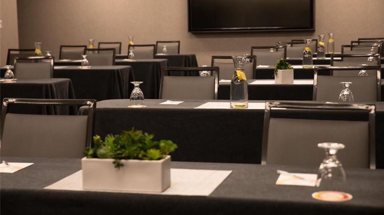 Oxford Suites Portland - Jantzen Beach Meeting