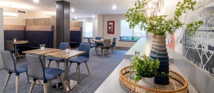 Oxford Suites Portland - Jantzen Beach Meeting