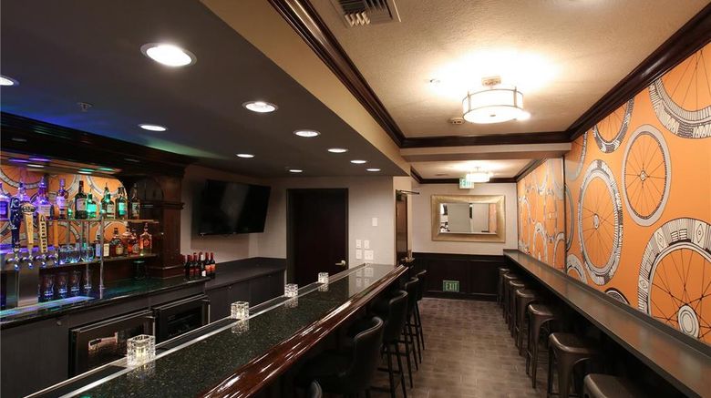 <b>Oxford Suites Spokane Restaurant</b>. Images powered by <a href="https://iceportal.shijigroup.com/" title="IcePortal" target="_blank">IcePortal</a>.