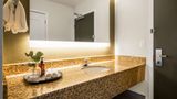 Oxford Suites Redding Room