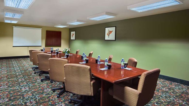 <b>Oxford Suites-Pendleton Meeting</b>. Images powered by <a href="https://iceportal.shijigroup.com/" title="IcePortal" target="_blank">IcePortal</a>.