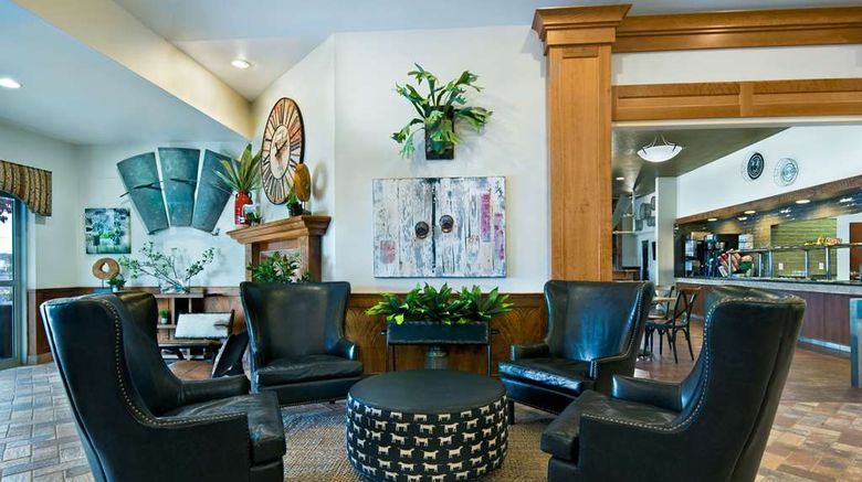 <b>Oxford Suites Hermiston Lobby</b>. Images powered by <a href="https://iceportal.shijigroup.com/" title="IcePortal" target="_blank">IcePortal</a>.