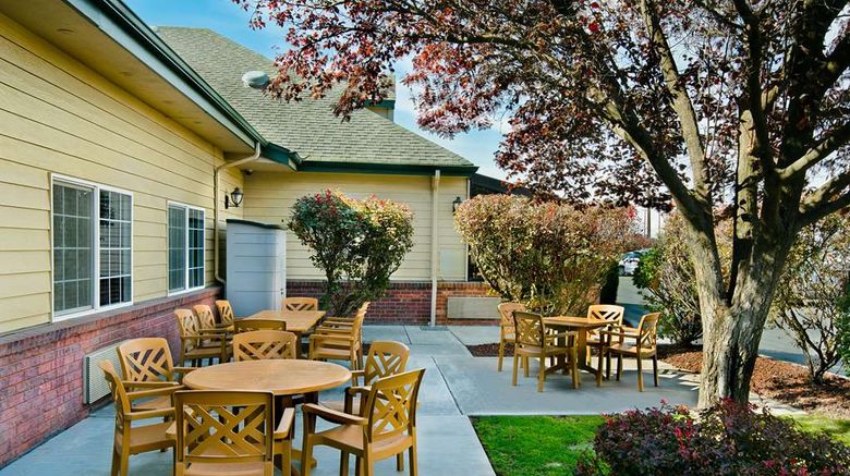 <b>Oxford Suites Hermiston Other</b>. Images powered by <a href="https://iceportal.shijigroup.com/" title="IcePortal" target="_blank">IcePortal</a>.