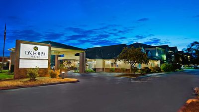Oxford Suites Hermiston