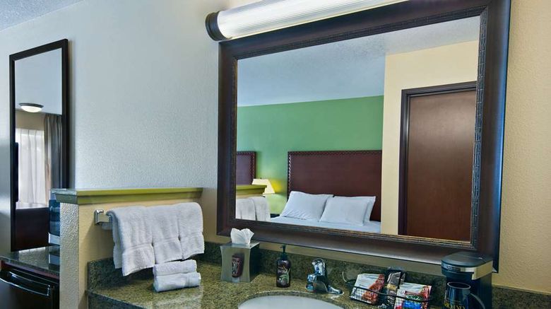 <b>Oxford Suites Hermiston Room</b>. Images powered by <a href="https://iceportal.shijigroup.com/" title="IcePortal" target="_blank">IcePortal</a>.