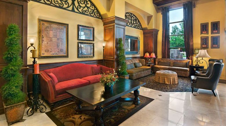 <b>Oxford Suites Boise Lobby</b>. Images powered by <a href="https://iceportal.shijigroup.com/" title="IcePortal" target="_blank">IcePortal</a>.