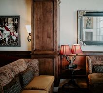 Oxford Suites Boise Lobby