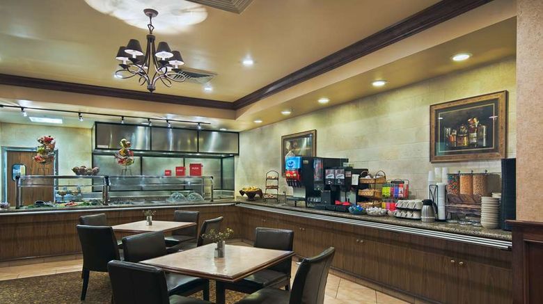 <b>Oxford Suites Boise Restaurant</b>. Images powered by <a href="https://iceportal.shijigroup.com/" title="IcePortal" target="_blank">IcePortal</a>.