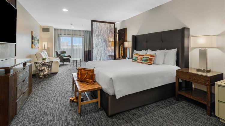 The Oxford Hotel Room