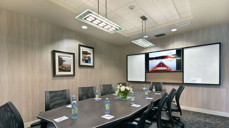 <b>Oxford Suites Bellingham Meeting</b>. Images powered by <a href="https://iceportal.shijigroup.com/" title="IcePortal" target="_blank">IcePortal</a>.