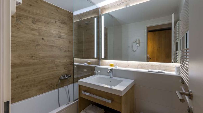 <b>M hotel Ljubljana Room</b>. Images powered by <a href="https://iceportal.shijigroup.com/" title="IcePortal" target="_blank">IcePortal</a>.
