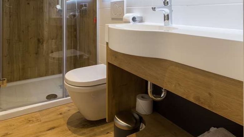 <b>M hotel Ljubljana Suite</b>. Images powered by <a href="https://iceportal.shijigroup.com/" title="IcePortal" target="_blank">IcePortal</a>.