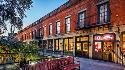 River Street Inn