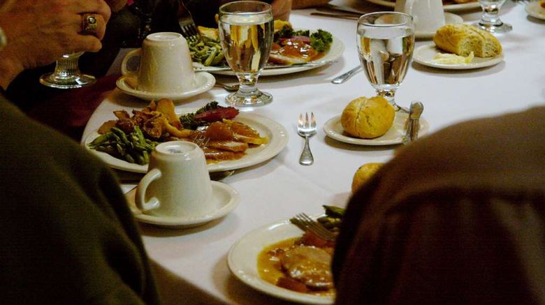 <b>Inn at Grand Glaize Restaurant</b>. Images powered by <a href="https://iceportal.shijigroup.com/" title="IcePortal" target="_blank">IcePortal</a>.