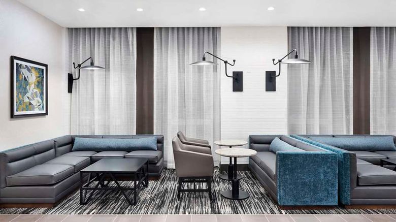 <b>Hyatt Place Jacksonville St. Johns Town Lobby</b>. Images powered by <a href="https://iceportal.shijigroup.com/" title="IcePortal" target="_blank">IcePortal</a>.
