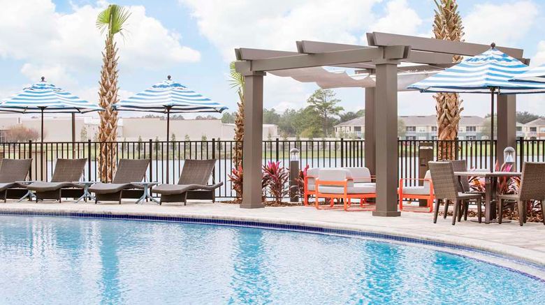 <b>Hyatt Place Jacksonville St. Johns Town Pool</b>. Images powered by <a href="https://iceportal.shijigroup.com/" title="IcePortal" target="_blank">IcePortal</a>.