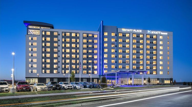 Hyatt Place East Moline/Quad Cities Exterior