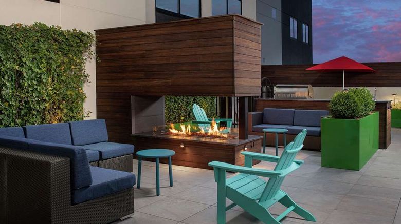 <b>Home2 Suites Nashville Downtown Conv Ctr Exterior</b>. Images powered by <a href="https://iceportal.shijigroup.com/" title="IcePortal" target="_blank">IcePortal</a>.