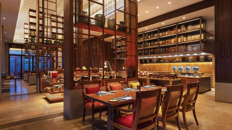 Hilton Goa Resort Restaurant