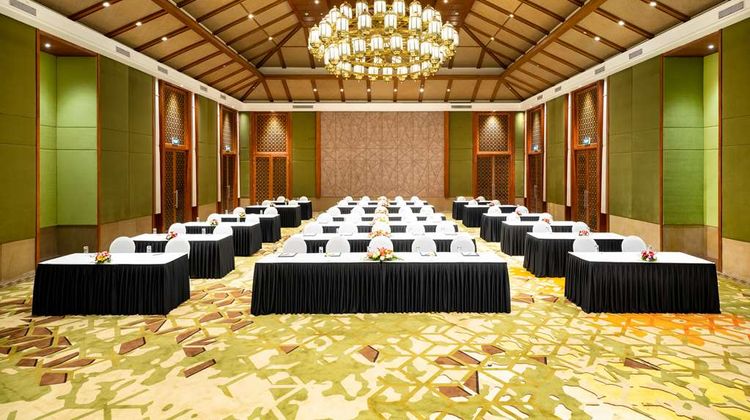 Hilton Goa Resort Meeting