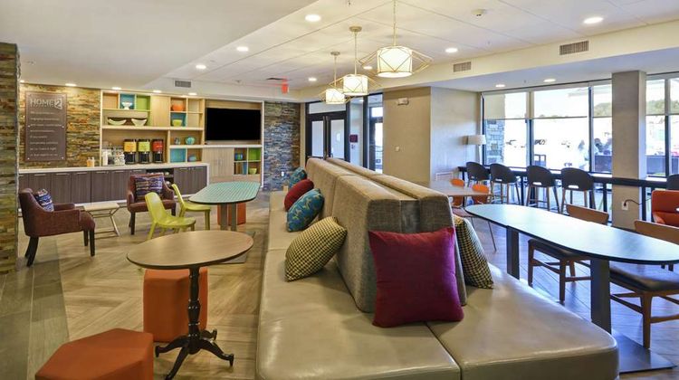 Home2 Suites by Hilton Warner Robins Lobby