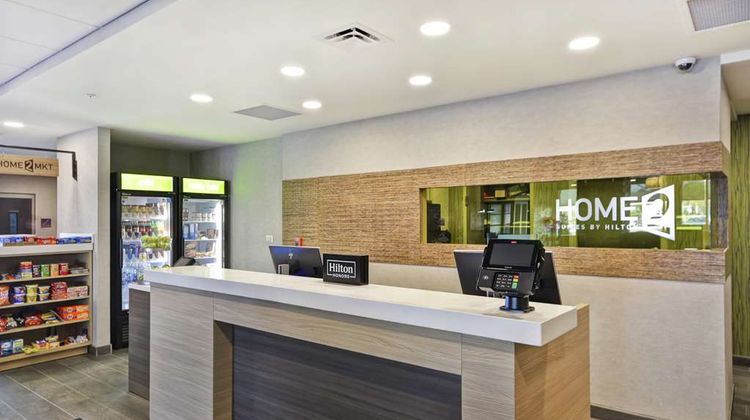 Home2 Suites by Hilton Warner Robins Lobby