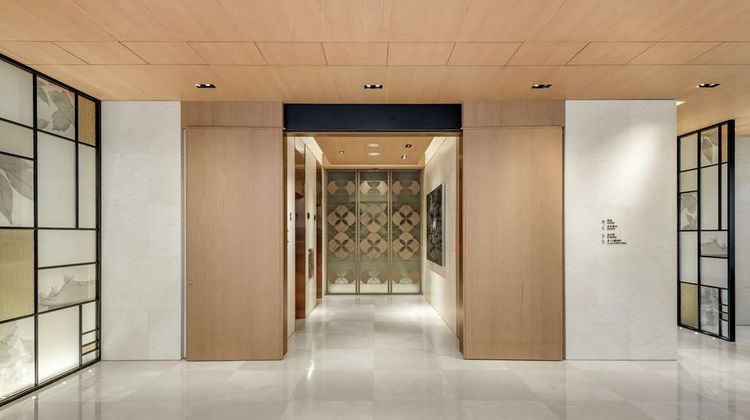 DoubleTree By Hilton Taipei Zhongshan Lobby