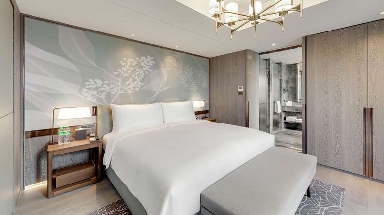 <b>DoubleTree By Hilton Taipei Zhongshan Room</b>. Images powered by <a href="https://iceportal.shijigroup.com/" title="IcePortal" target="_blank">IcePortal</a>.
