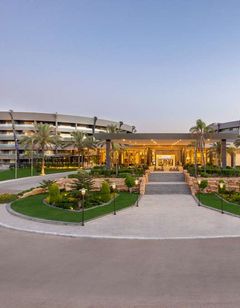 RB Hotel & Convention Center, Alexandria