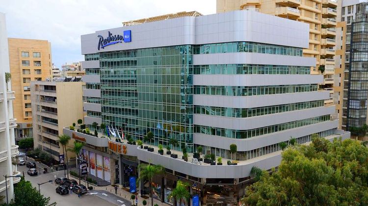 Radisson Blu Hotel, Beirut Verdun Exterior