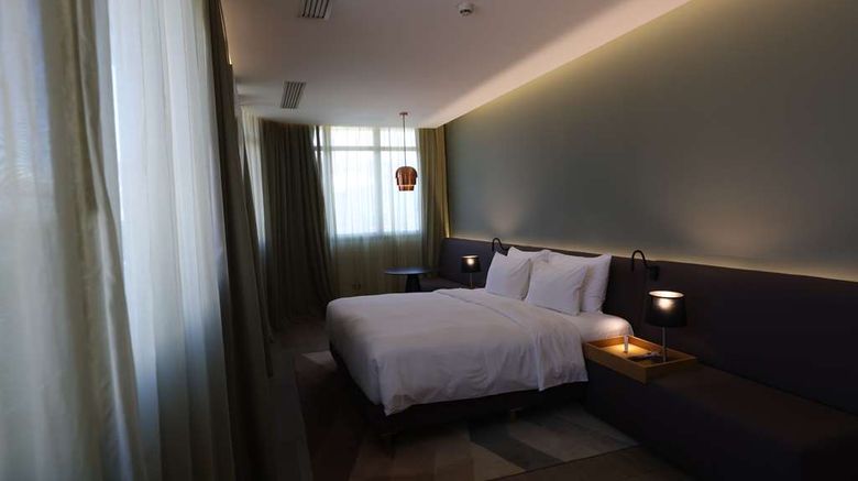<b>Radisson Blu Hotel, Beirut Verdun Suite</b>. Images powered by <a href="https://iceportal.shijigroup.com/" title="IcePortal" target="_blank">IcePortal</a>.