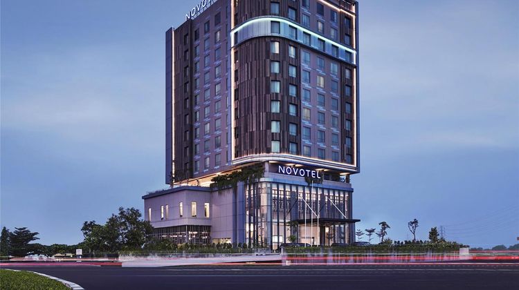 Novotel Karawang Exterior