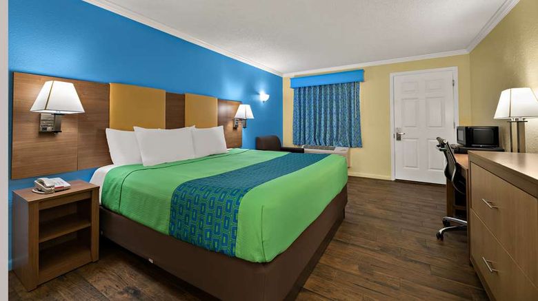 <b>Sure Stay Hotel by BW Theme Park West Room</b>. Images powered by <a href="https://iceportal.shijigroup.com/" title="IcePortal" target="_blank">IcePortal</a>.