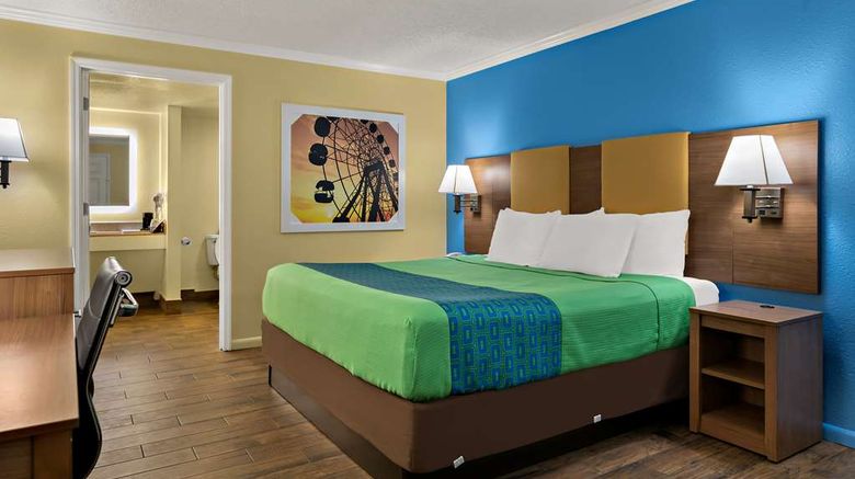 <b>Sure Stay Hotel by BW Theme Park West Room</b>. Images powered by <a href="https://iceportal.shijigroup.com/" title="IcePortal" target="_blank">IcePortal</a>.