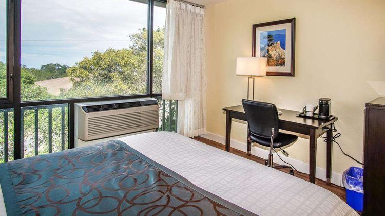 Red Lion Hotel Monterey Room